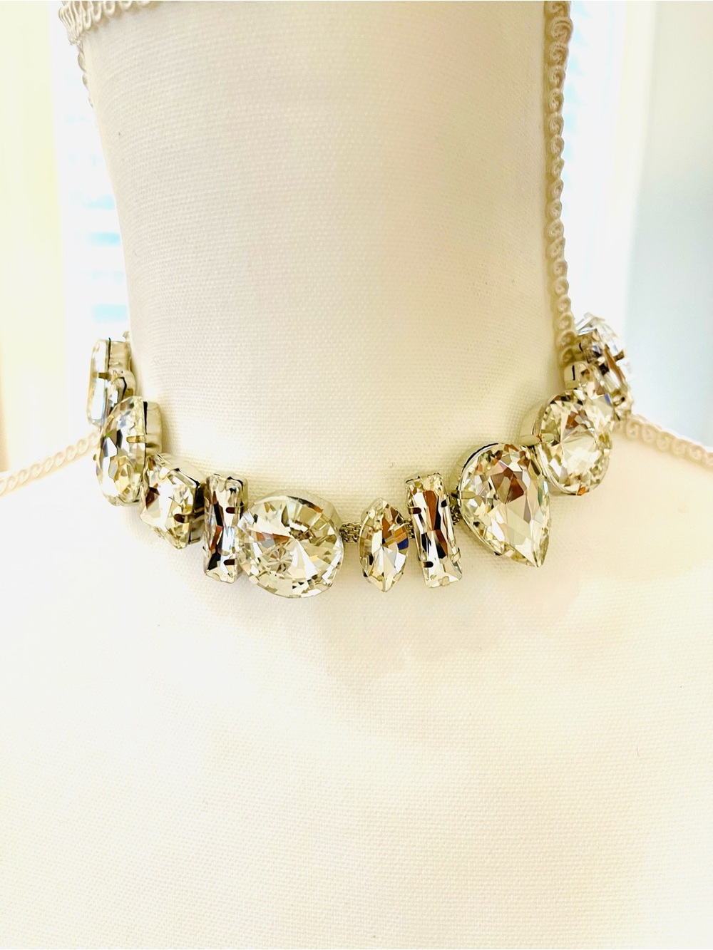 Crystal Statement Choker Necklace - Clear